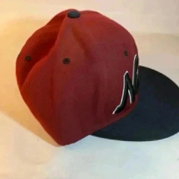 Adult Flat Bill Urban New York Hip Hop Baseball‎ Hat Snap Back Cap EUC - Picture 4 of 9